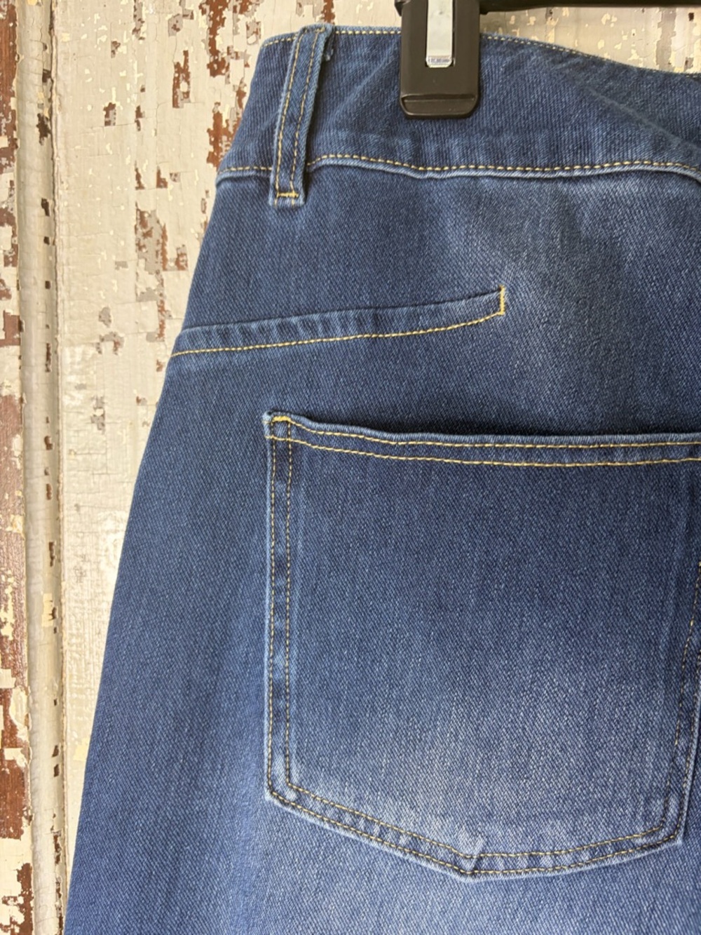 Halara Flex Barrel Leg Jeans Size Large NWOT - Picture 5 of 16